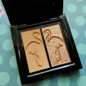 B. Fuego Eyeshadow Duo in Wynwood and Heat